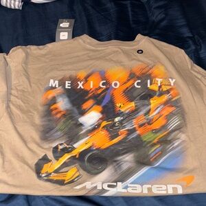 Hollister XXL McLaren Mexico City Graphic Tee - Tan